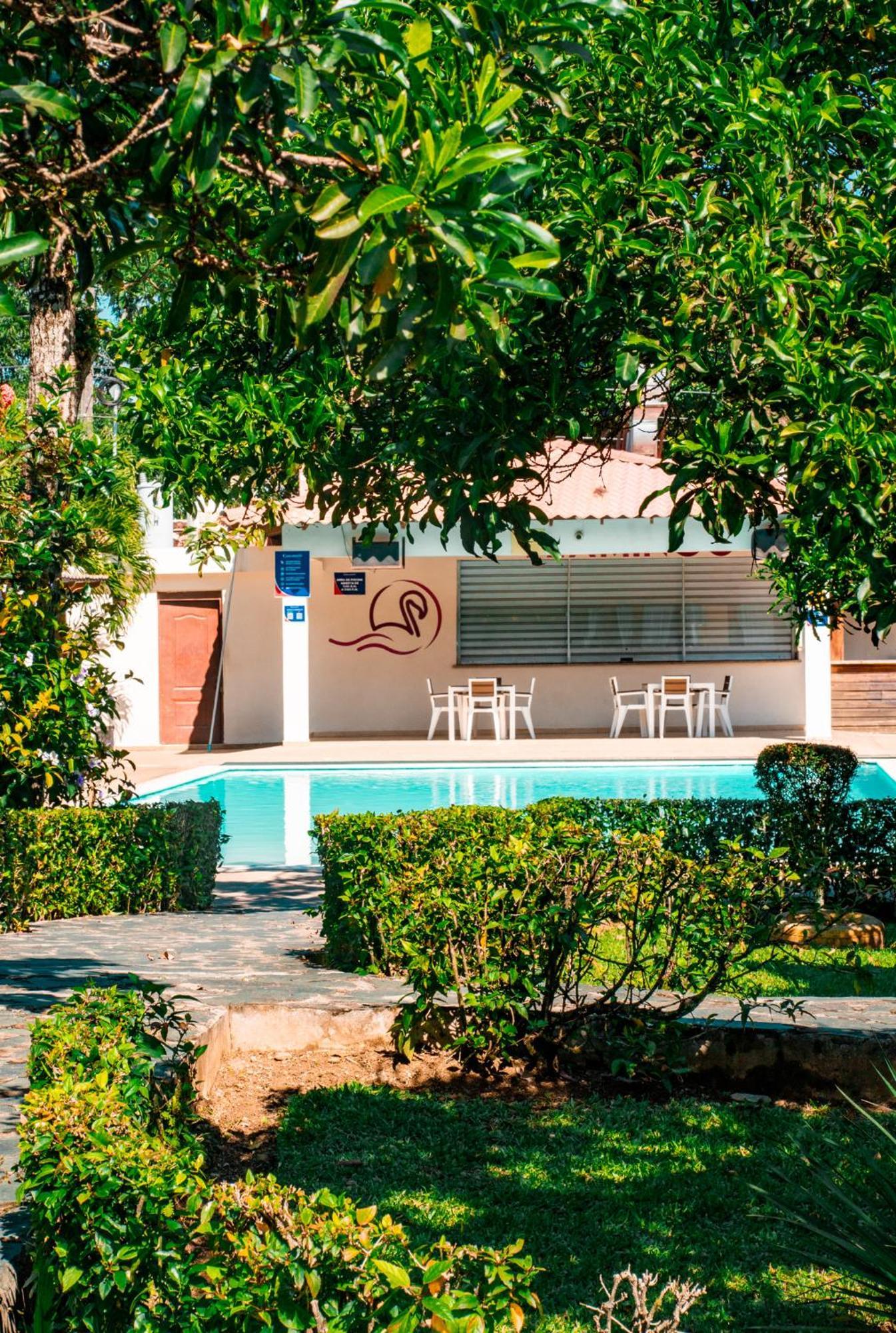 Guacamayos Hotel Bonao エクステリア 写真
